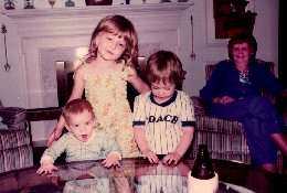 Cris, Amberly, Bryan and Grandma Ruth in 1982